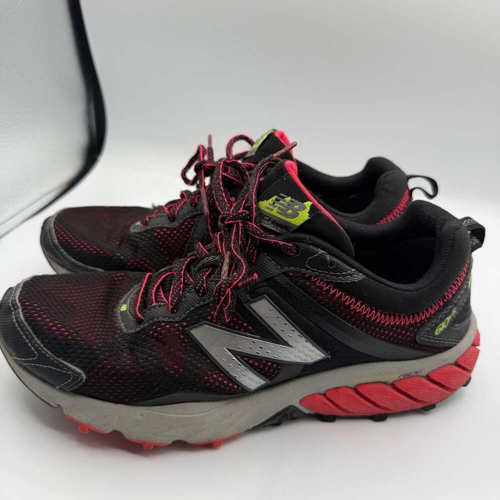 New Balance 610v5 Women’s Size 10 Trail Running Shoes Black Pink WT610LB5
